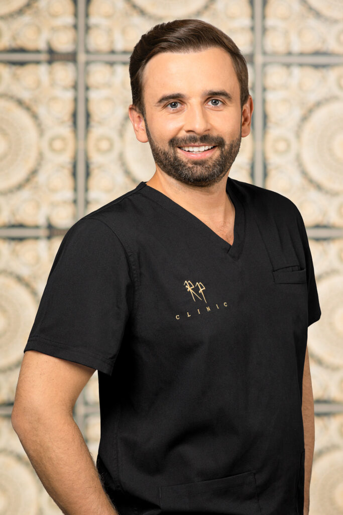 Liposukcja podbródka 13 dr Lukasz Warchol Chirurg Plastyczny Krakow